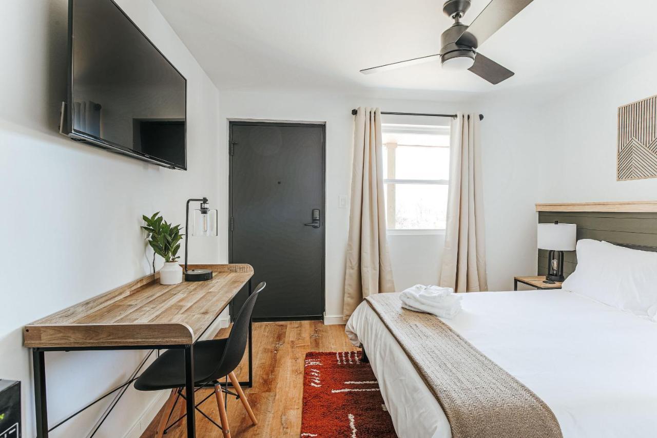 Grey Pine Lodge Waynesboro Værelse billede